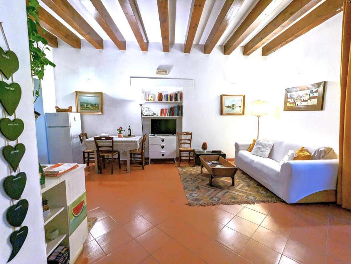 Apartment La Casa Delle Fate *